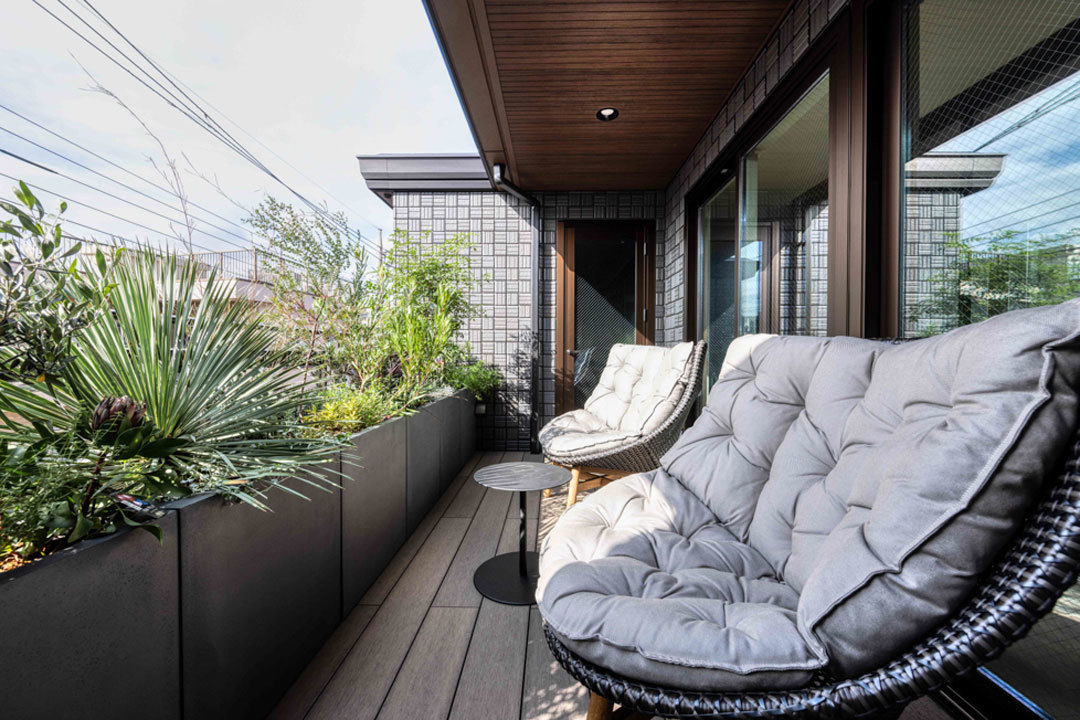 環八蒲田デシオ展示場_屋上庭園のようなテラスバルコニーでちょっとした贅沢時間を