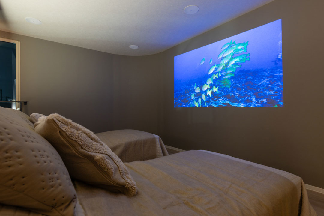 新所沢デシオ展示場_ミニシアターが就寝前のひと時に1日の疲れを癒す